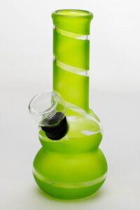 3ec1e6a1-3bf3-4370-9366-5d49da6c7920 5" color glass mini water bong