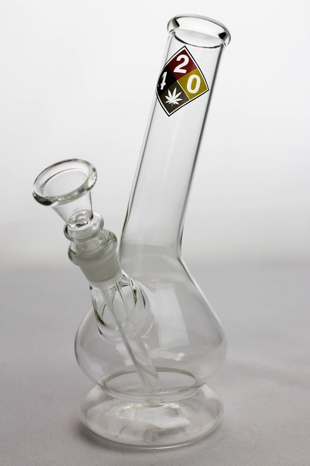 47885d88-ff3c-49bb-a615-bac1312378a2 8" glass water bong with bowl stem