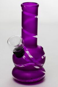 53bc4d5c-7ec9-4166-8de2-f9394a7fb9e5 5" color glass mini water bong