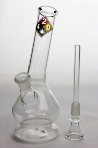 58e3f3f7-334e-425a-880f-fb6d2d93ad99 8" glass water bong with bowl stem