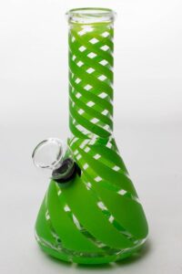 61e27bdc-3d76-4a35-af6c-5f8ca4a7631a 6" conical base glass water bong