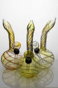 67f8d068-e867-4f3e-bcc7-2db82af1d258 6" changing color glass water bong