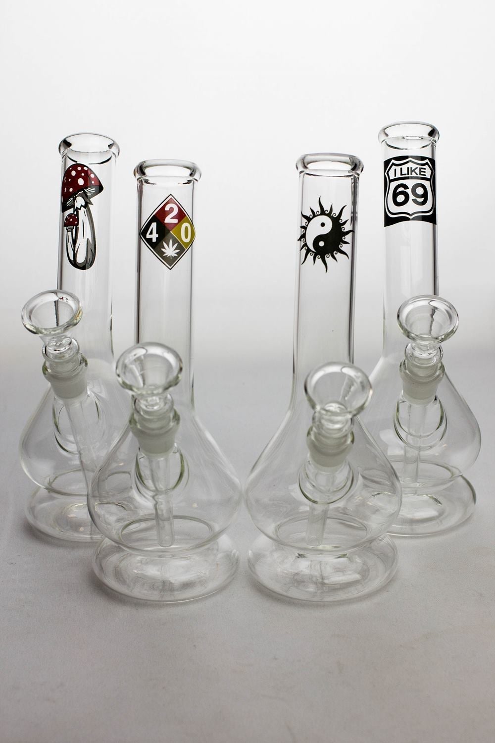 6ad75ced-c3f3-4587-ae1c-dbfd6323ffb3 8" glass water bong with bowl stem