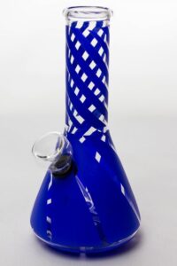 7b613e03-600e-4b4a-844c-a27f149b0995 6" conical base glass water bong