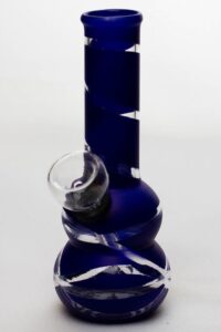 93aff173-e2bf-4ecb-b17e-306326158e26 5" color glass mini water bong