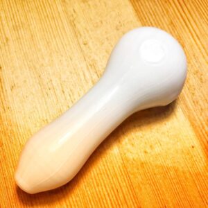 Rasta Scheme Glass Pipe