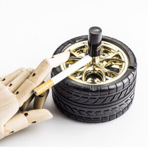 Tire Wheel Spinning Ashtray (Random Color)