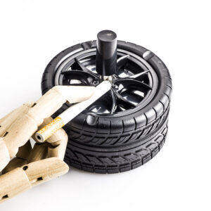 Tire Wheel Spinning Ashtray (Random Color)