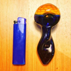 Two Tone Skinny Glass Pipe w/ Twisted Flat Mouthpiece