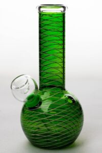 6" glass water bong