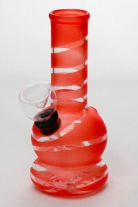 cdffdd67-987c-4cab-ba0d-61afd6327622 5" color glass mini water bong