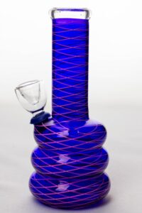 6" glass water bong