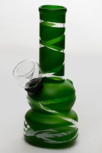 e28d3009-8f7a-4ecb-b50b-3654176c0597 5" color glass mini water bong