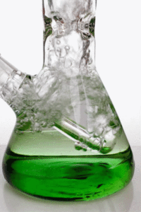 e82c3564-ea2c-4887-9396-1e1c1740ed4c 18" genie 9 mm beaker colored bottom water bong
