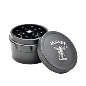Hornet Herb Grinder 4 Layer 63MM (3 Color)