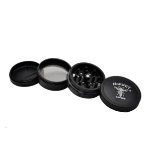 hornet-herb-grinder-4-layer-63mm-3-color-puffing-bird_346.jpg Hornet Herb Grinder 4 Layer 63MM (3 Color)